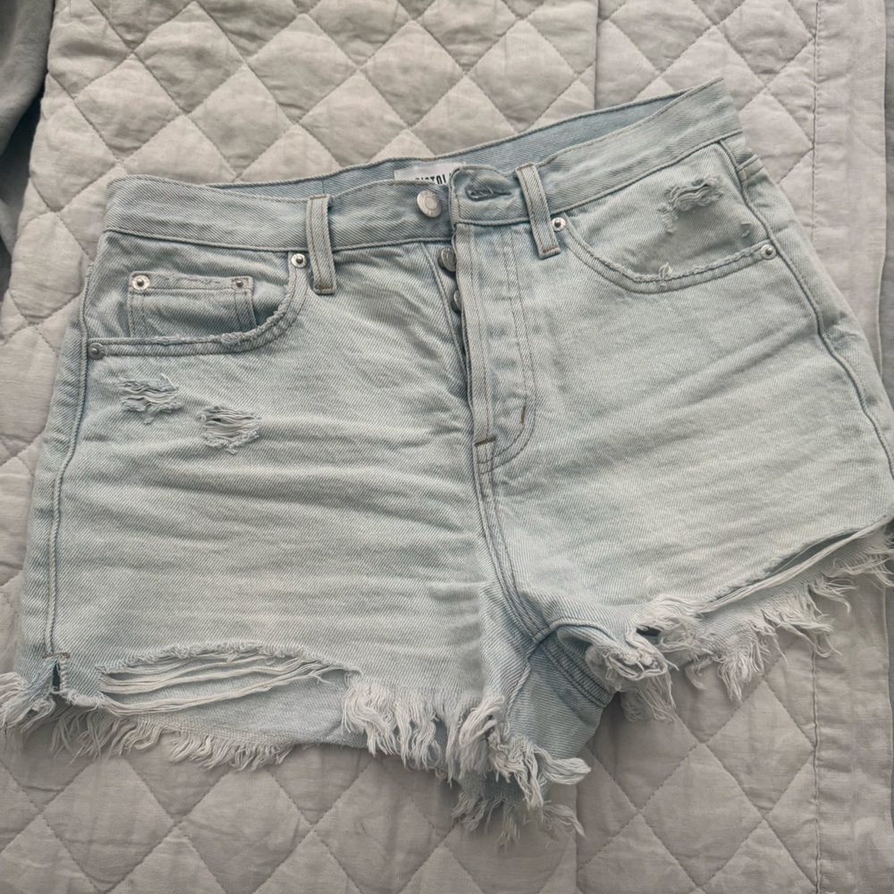 Pistola High Rise light wash shorts, size 26
